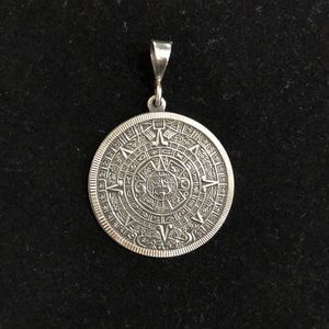 Aztec Mayan calendar pendant 1 1/4” diameter silver 925